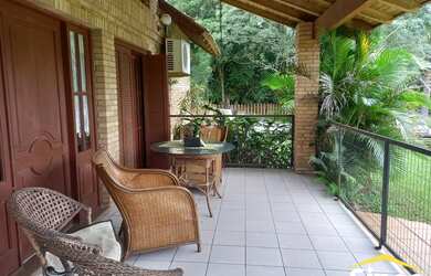 Imagem 3: Fazenda/Sítio/Chácara para venda possui 297 metros quadrados em Lomba...