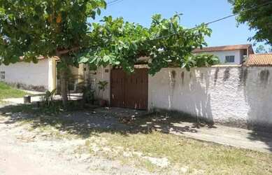 Imagem: A casa possui 1 Dormitório, 1 Banheiro, 15m² de Área e está