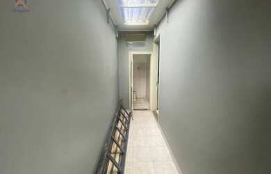 Imagem: A casa possui 1 Dormitório, 1 Banheiro, 30m² de Área e está