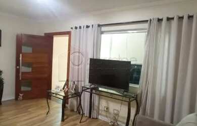 Imagem 2: Casa Padrão em Jundiaí. Piscina, Churrasqueira, Área de serviçoe214m²...