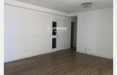 Imagem: O apartamento possui 4 Dormitórios, 1 Banheiro, 2 Vagas na