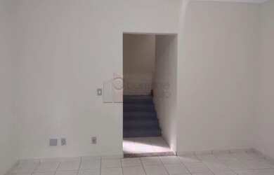 Imagem 11: Casa Sobrado em Jundiaí. Varanda, 190m² de Área, 2 Vagas na garageme3...