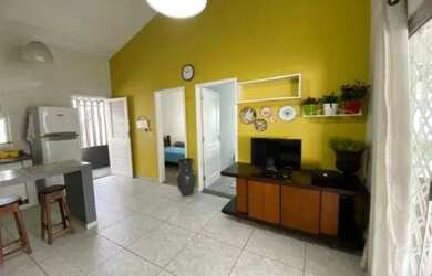 Imagem: A casa possui 2 Dormitórios, 2 Banheiros, 45m² de Área e