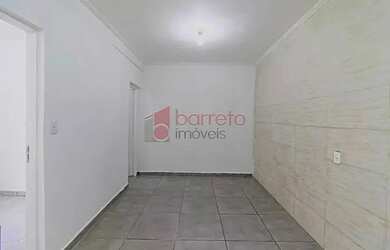 Imagem 2: Casa Padrão em Jundiaí. Varanda, 30m² de Área, 1 Banheiroe1 Dormitório