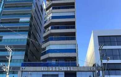 Imagem: O apartamento possui 2 Dormitórios, 2 Banheiros, 2 Vagas na