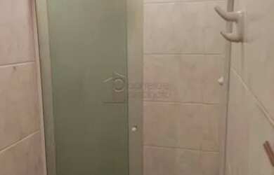 Imagem 10: Casa Sobrado em Jundiaí. Piscina, Varanda, Guarda roupaeLareira