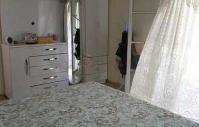 Imagem 15: Casa Padrão em Jundiaí. Varanda, Área de serviço, 169m² de Áreae1...