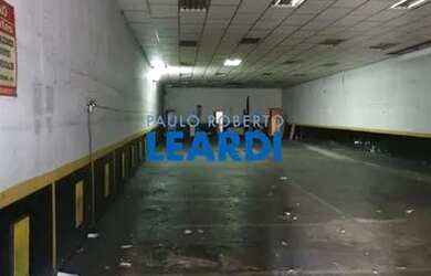 Imagem: O depósito possui 450m² de Área e está localizado em Pinheiros