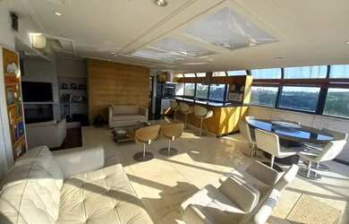 Imagem: O apartamento na cobertura possui 4 Dormitórios, 4 Banheiros