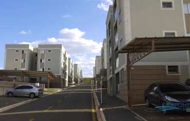 Imagem: O apartamento possui 2 Dormitórios, 1 Banheiro e 54m² de Área