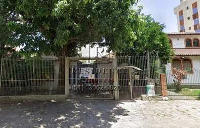 Imagem: O terreno possui 378m² de Área e está localizado em Cristo