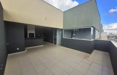 Imagem: O apartamento na cobertura possui 3 Dormitórios, 1 Banheiro