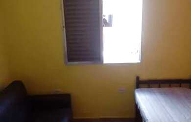 Imagem: O apartamento possui 1 Banheiro, 18m² de Área e está localizado