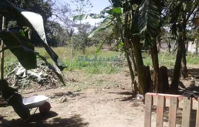 Imagem: O terreno possui 1.200m² de Área e está localizado em Vargem