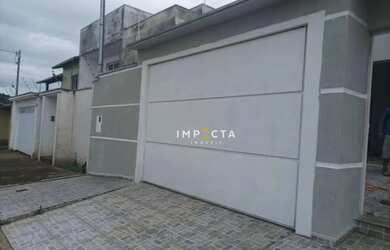 Imagem: A casa possui 3 Dormitórios, 5 Banheiros, 2 Vagas na garagem