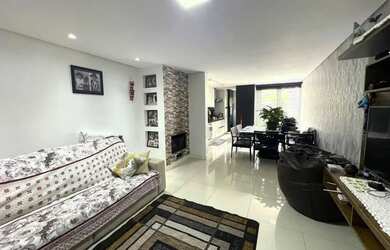 Imagem 2: CAXIAS DO SUL - Casa Padrão - VINHEDOS