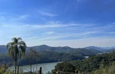 Imagem: O terreno possui 9.000m² de Área e está localizado em Centro