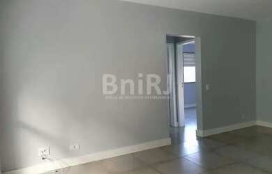 Imagem 6: APARTAMENTO COM 02 QUARTOS , SENDO 01 SUITE- 01 VAGA . VALPARAISO- PETROPOLIS...