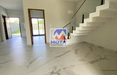 Imagem 4: Sobrado de Alto Padrão. Piscina, Churrasqueira, Varandae171m² de Área