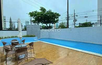 Imagem: O apartamento possui 3 Dormitórios, 1 Banheiro, 2 Vagas na