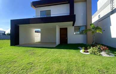 Imagem: A casa em condomínio possui 4 Dormitórios, 4 Banheiros, 2