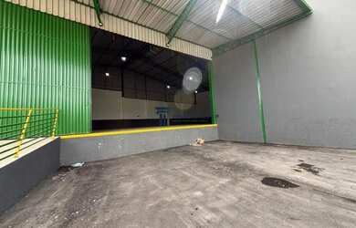 Imagem 13: Galpão para aluguel com Docas com 1400 m² no Jardim das Alterosas