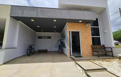 Imagem: A casa em condomínio possui 3 Dormitórios, 2 Banheiros, 2