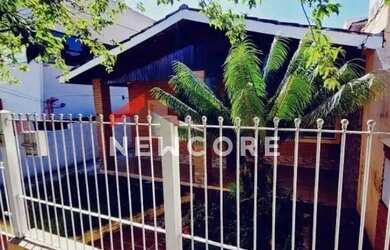 Imagem: A casa possui 5 Dormitórios, 3 Banheiros, 5 Vagas na garagem