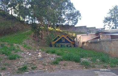 Imagem: O terreno possui 330m² de Área e está localizado em Chácaras