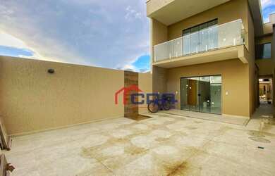 Imagem: A casa possui 3 Dormitórios, 4 Banheiros, 190m² de Área e