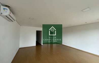 Imagem: O depósito possui 1 Vaga na garagem, 64m² de Área e está