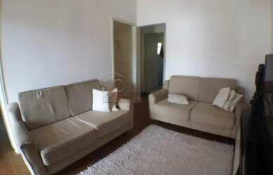 Imagem: A casa possui 3 Dormitórios, 1 Banheiro, 209m² de Área e