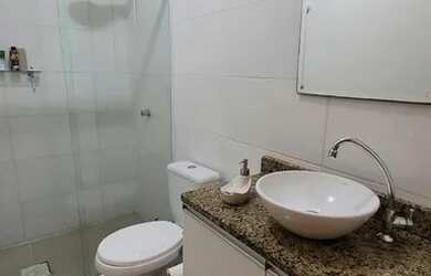 Imagem: O apartamento possui 2 Dormitórios, 1 Banheiro e 1 Vaga na