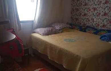 Imagem: A casa possui 1 Dormitório, 1 Banheiro e está localizado