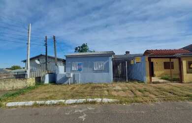 Imagem: A casa possui 2 Dormitórios, 1 Banheiro, 60m² de Área, Imóvel