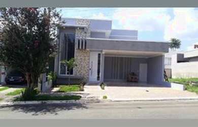 Imagem: A casa em condomínio possui 3 Dormitórios, 3 Banheiros, 4