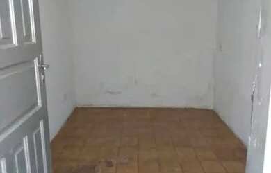 Imagem: A casa possui 1 Dormitório, 1 Banheiro, 40m² de Área e está