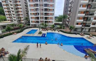 Imagem: O apartamento possui 2 Dormitórios, 2 Banheiros, 1 Vaga na