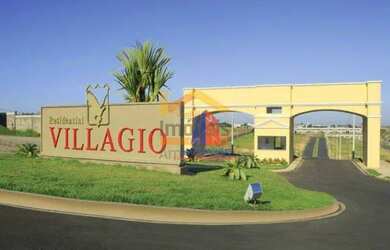 Imagem: O terreno possui 450m² de Área e está localizado em Loteamento