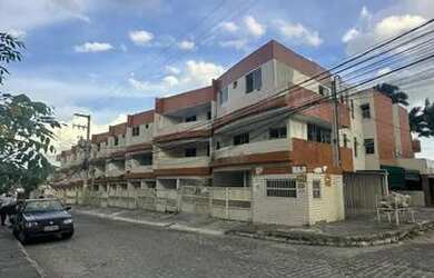 Imagem: O apartamento possui 1 Dormitório, 1 Banheiro, 50m² de Área