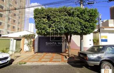 Imagem: O depósito possui 4 Vagas na garagem, 145m² de Área e está