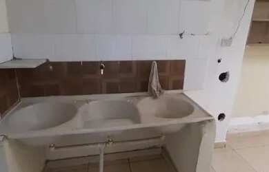 Imagem 10: Vou alugar esta casa na 801 do recanto das emas depois dia 28 ,1400 reais