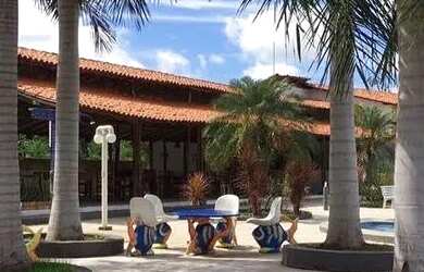 Imagem: O apartamento possui 2 Dormitórios, 2 Banheiros, 2 Vagas na