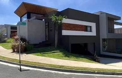 Imagem: A casa em condomínio possui 3 Dormitórios, 4 Banheiros, 4