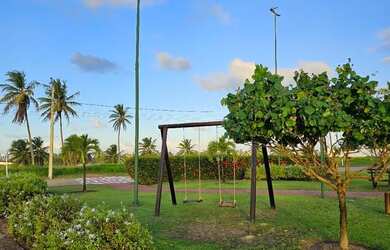 Imagem: O terreno possui 890m² de Área e está localizado em Barra