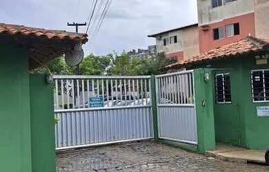 Imagem: A casa possui 2 Dormitórios, 2 Banheiros, 3 Vagas na garagem