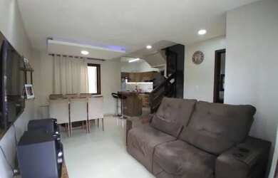 Imagem 1: VENDO EXCELENTE CASA. 78m² de Área, 1 Vaga na garageme3 Dormitórios