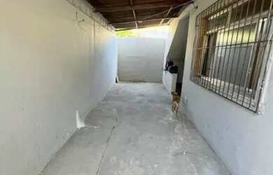 Imagem 5: 1600 reais Casa na rua ao lado do açaí mercado