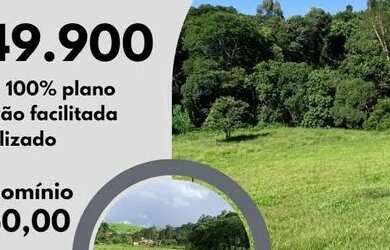 Imagem: O terreno possui 600m² de Área e está localizado em Centro