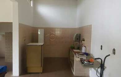 Imagem 12: Casa Sobrado em Jundiaí. Piscina, Churrasqueira, VarandaeÁrea de serviço